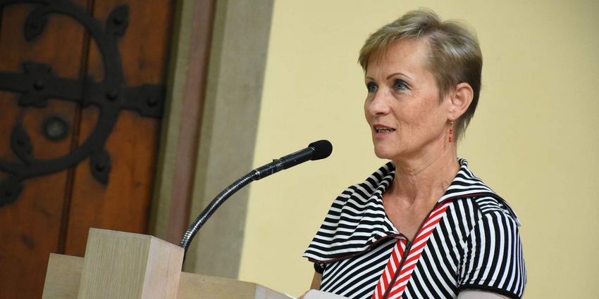 Zem ela Hana Svobodov Evangelick Akademie VO Soci ln Pr vn 